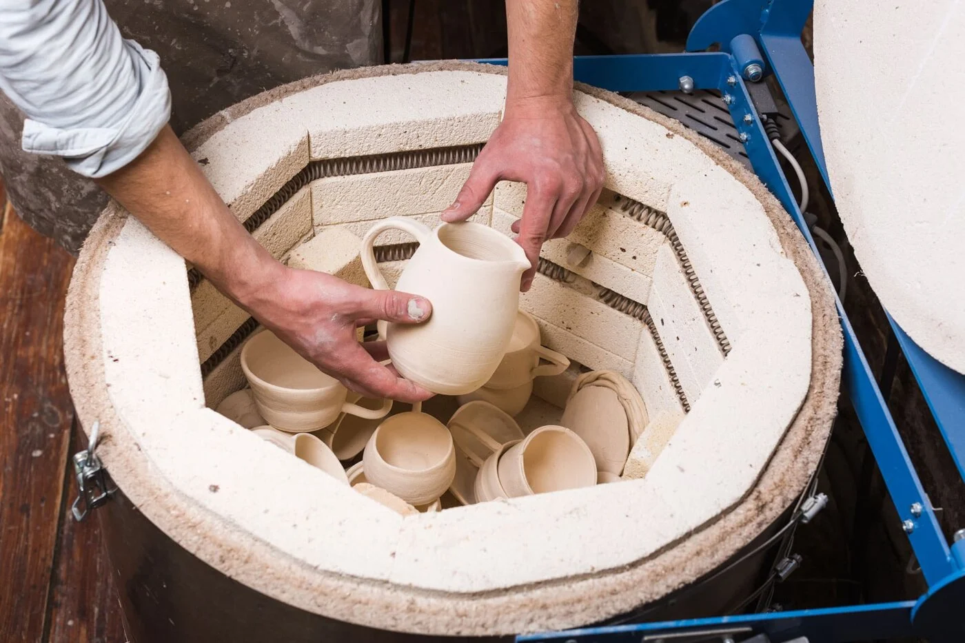 Things to Discuss when potters get in touch (for kiln owners)
